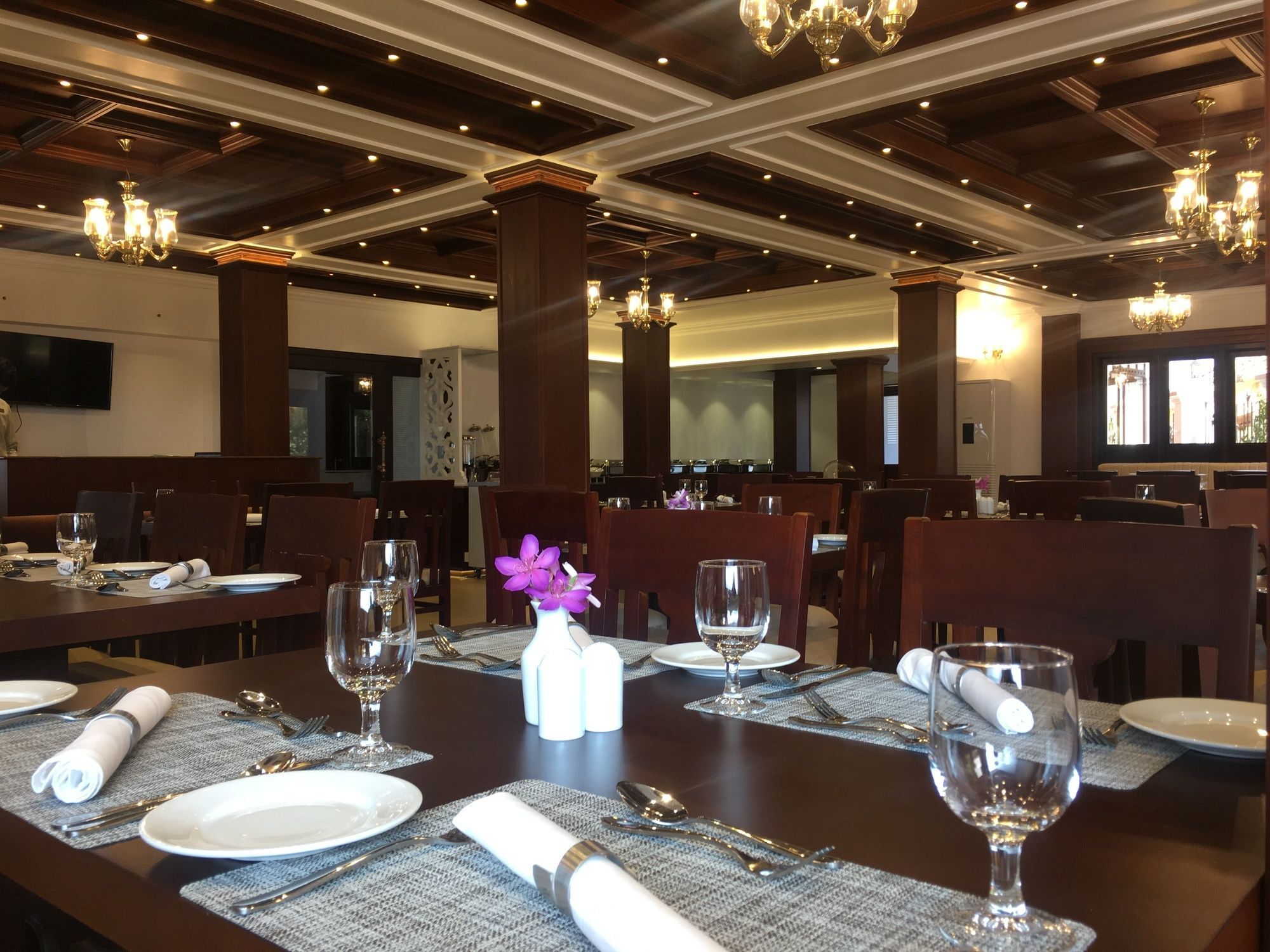 Nihara Resort And Spa Kochi Exterior photo